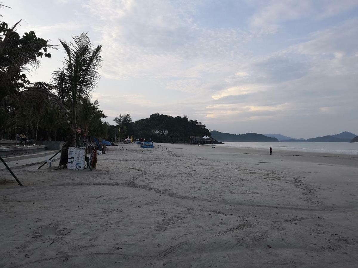Homestay Barakah Cenang Langkawi Pantai Cenang  Esterno foto